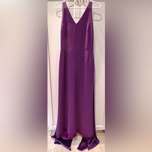 Elegant deep V-neck Vera Wang gown in Eggplant color.